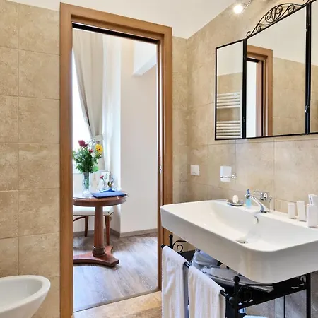 Vatican Domus Luxury 4* Roma