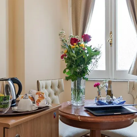 Vatican Domus Luxury Casa de hóspedes