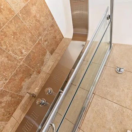 Vatican Domus Luxury 4*